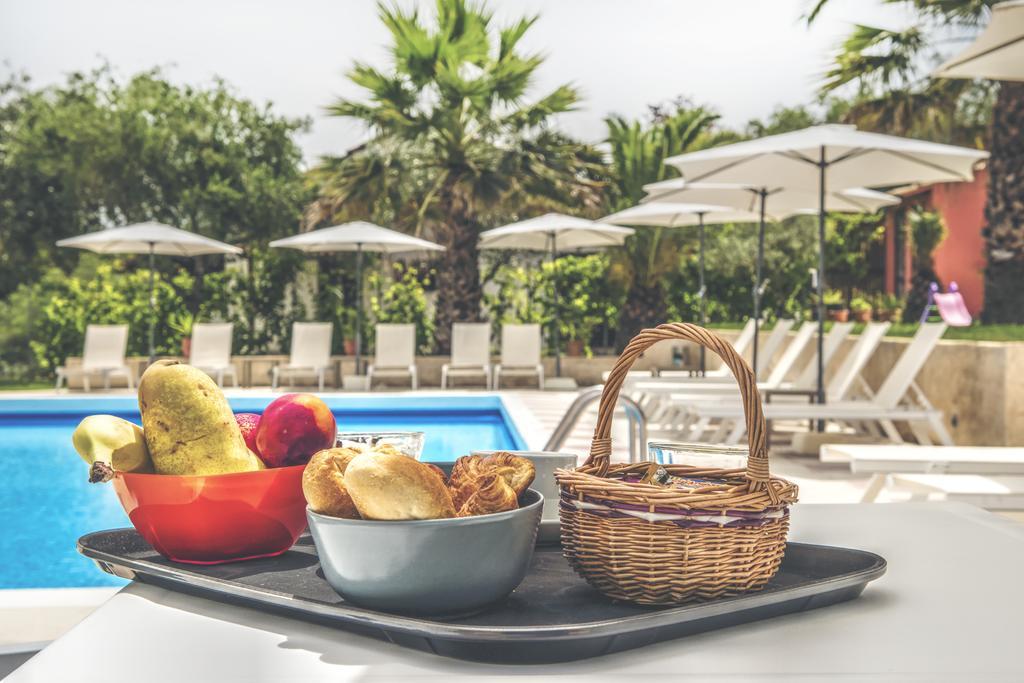 The Palm Garden - Idyllic Pool Apartments In A Green Oasis Ермонес Екстериор снимка